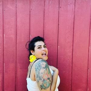 Meet your Posher, Sofia